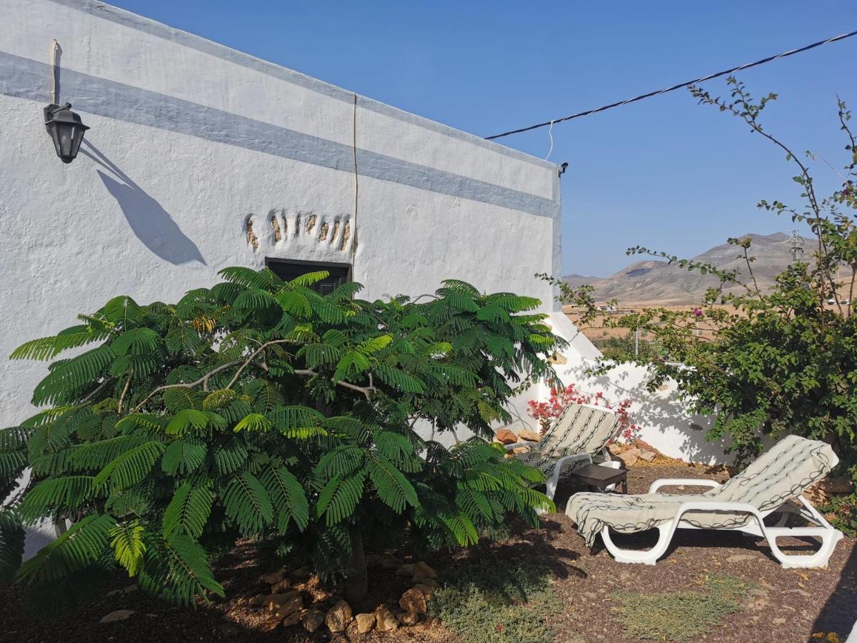 Villa Cecilio Tefia Ngoại thất bức ảnh